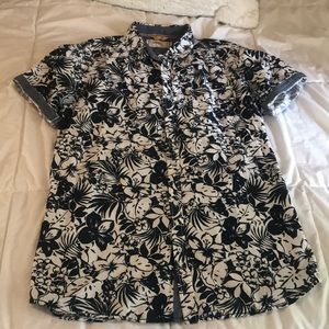 Men’s Floral Button Up